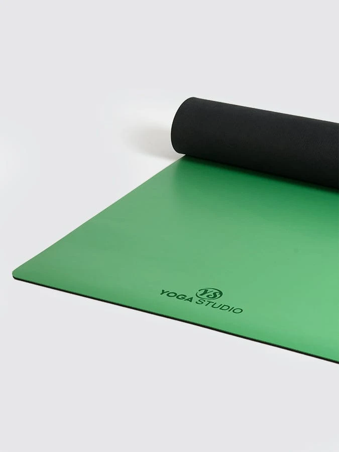 Yoga Studio The Grip Travel Yoga Mat 2mm 21 Yoga Studio The Grip Travel Yoga Mat 2mm - Image 19