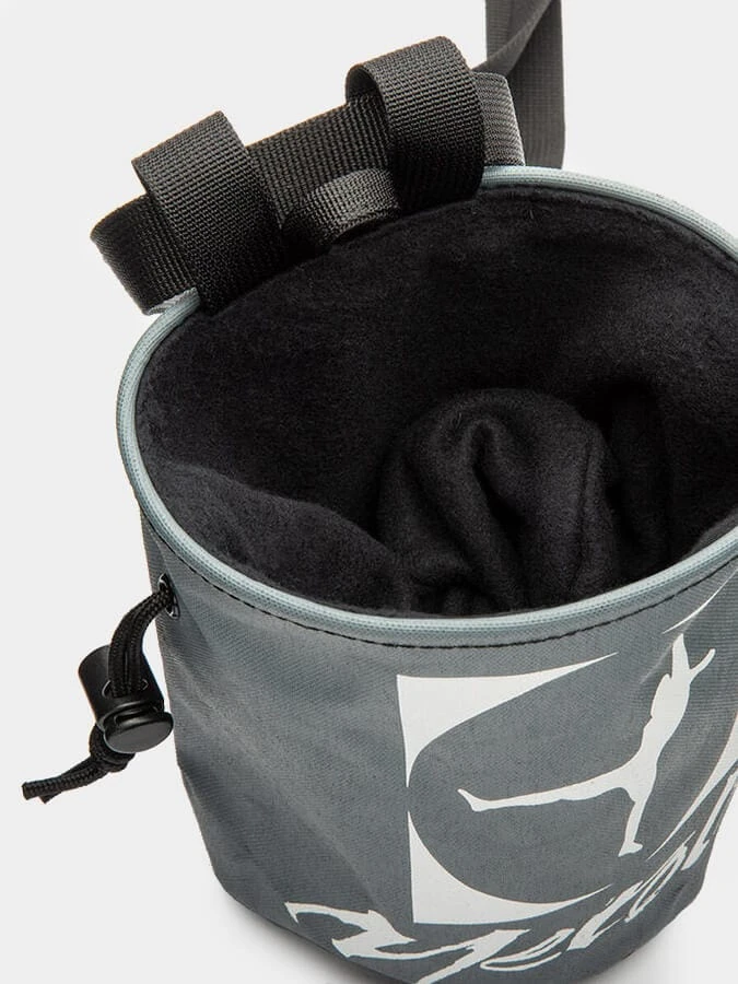 Metolius Cross Clipper Chalk Bag 6 Metolius Cross Clipper Chalk Bag - Image 4