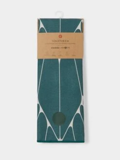 Manduka Yogitoes + Repreve Yoga Mat Towel 71'' -Yoga Supply Store ajilax0mnze