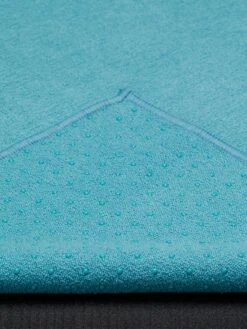 Manduka Yogitoes + Repreve Yoga Mat Towel 71'' -Yoga Supply Store d4d5bg42vxq