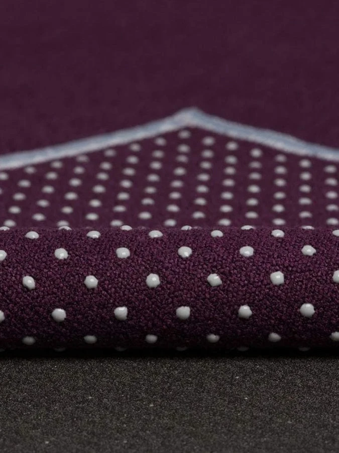 Manduka Yogitoes Yoga Mat Long Towels 79'' 10 Manduka Yogitoes Yoga Mat Long Towels 79'' - Image 8