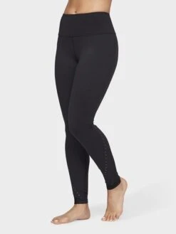 Manduka Revelation Women's Studded Yoga Leggings - Black -Yoga Supply Store eyyrwj4jmke