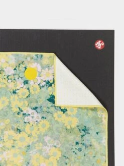 Manduka Yogitoes + Repreve Yoga Mat Towel 71'' -Yoga Supply Store fw3wh5uctxk