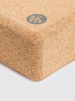 Manduka Lean Cork Yoga Block -Yoga Supply Store h2ohj53xyun