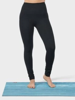 Manduka Renew Women's High Rise Yoga Leggings With Pocket - Black -Yoga Supply Store kybporxvg2k
