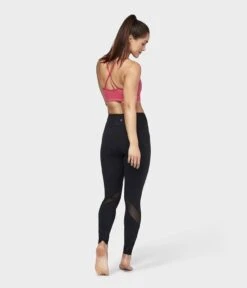 Manduka Movement Mesh Women's Yoga Leggings - Black 22 Manduka Movement Mesh Women's Yoga Leggings - Black -Yoga Supply Store lmgzr3if0xx
