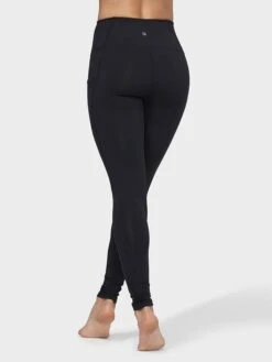 Manduka Essential Women's Yoga Leggings With Pocket - Black 11 Manduka Essential Women's Yoga Leggings With Pocket - Black -Yoga Supply Store nf0vpzkgu1v