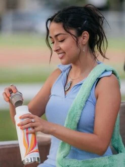 Klean Kanteen Vacuum Insulated 592ml Classic Bottle With Loop Cap -Yoga Supply Store pfkpriyfy3y