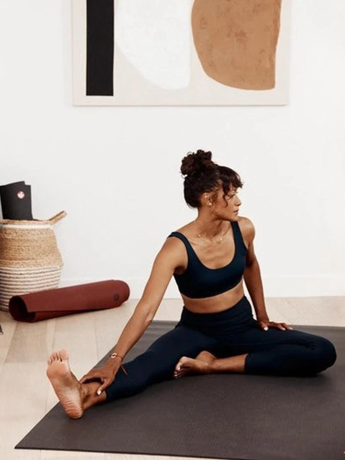 Manduka The PRO Squared 78" X 78" Yoga Mat 6mm - 200cm X 200cm 6 Manduka The PRO Squared 78" X 78" Yoga Mat 6mm - 200cm X 200cm - Image 4