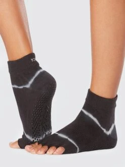 ToeSox Ankle Half Toe Women's Yoga Socks -Yoga Supply Store sxp25y1devh