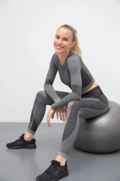 Tombo Women's Yoga Panelled Leggings - Grey/Black -Yoga Supply Store vlgwrxa0zhc