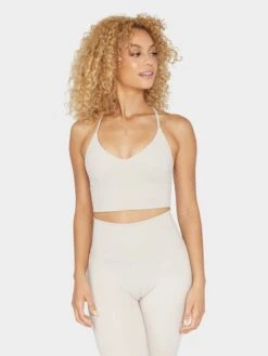 Manduka Essence Bra - Sand (Performance Bra - Darted) 32 Manduka Essence Bra - Sand (Performance Bra - Darted) -Yoga Supply Store voassayr2eh