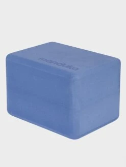 Manduka Recycled Foam Travel Mini Yoga Block -Yoga Supply Store xxwvbpczneg